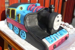 Thomas a gőzmozdony torta